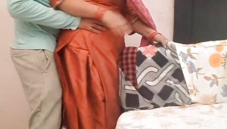 Hot Bhabi Fucked With House Worker At Bed Room.