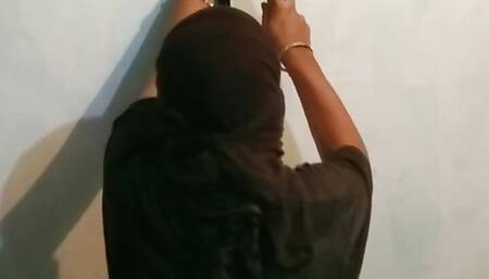 Sexy Muslim girl for you wish you eat