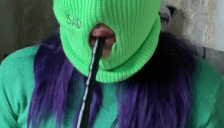 Val smoking hookan and pop balloons