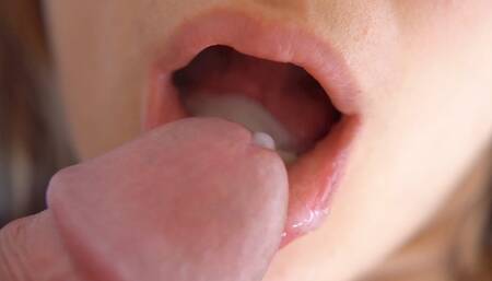 Super Closeup Cum In Mouth, Her Sensual Lips & Tongue Make Him Cum
