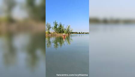pussy show underwater