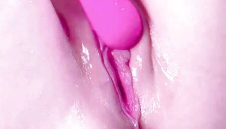 teen girl solo masturbation orgasming squirt
