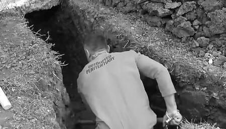 Mini Mitzi Fucked by Prisoner