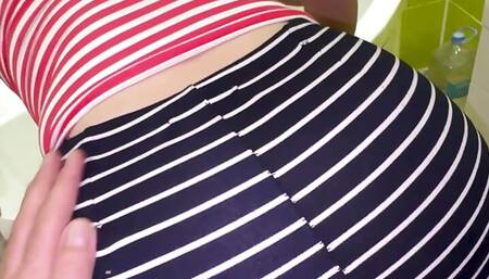 Stepson took his stepmom's ass in the toilet and she showed him her tits
