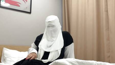 Turkish woman masturbates for stepson in pantyhose