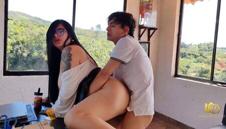 Antonella Jones Fucks Her Student Ian Parker Hard