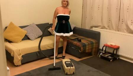 Hoovering! Vintage Electrolux 160, in green elf uniform