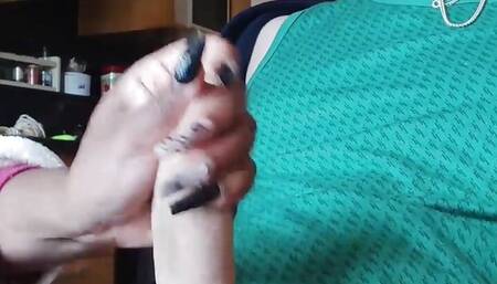 I Masturbated My Husband's Best Friend and Let Him Film It Without the Horn Knowing