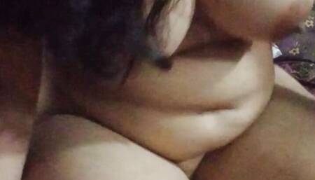 Fucked the cock-thirsty aunty with hot body