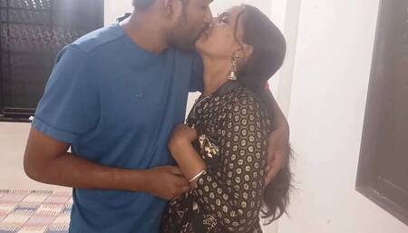 Desi Housewife Couple Fucking at Home