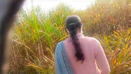 desi bhabhi ki khet me chudai kiya devar ne