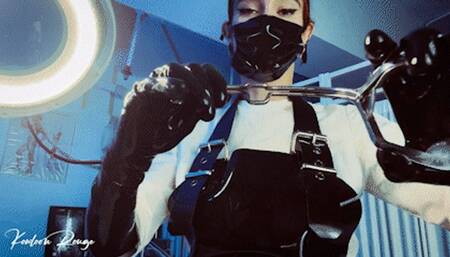 Operating theater of pain (phoneHD)