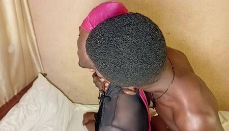 I Caught My Cheating in My Having Sex in an Hotel with a Guy He Met on Twitter