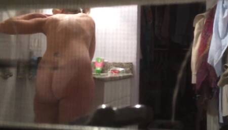 Wonderful wifey with good-sized globes and giant booty window cam comp