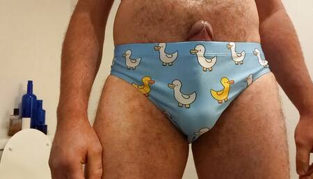 Speedo cum. Rubbing, vibrating, masturbating small penis bulge in speedo, swim trunks, brief. Please humiliate in the comments.