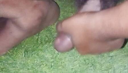 Amia khalifa ne mera big black dick ko sucking with masturbation kiya