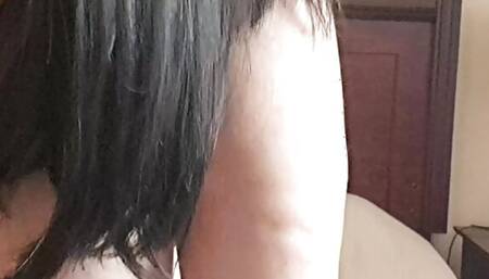 stepmother stepson bathes me with a lot of milk and wants to impregnate me leaving milk in my bagina, ass body soaked