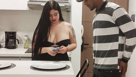 An unexpected visit  and I ended up with his cock in my mouth