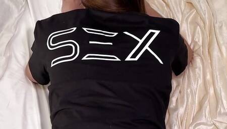 Getting a blow before having hot doggy style