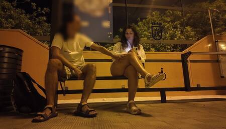 Stranger Seduced a Milf at a Bus Stop. Outdoor sex
