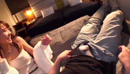 Part1 a Cute Beauty Who Loves Blowjobs. Her Blowjob Smile Is Invincible, Making You Want to Cuddle From Morning Till Night! 101