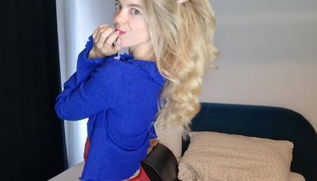 Sexy girl rides her sybian