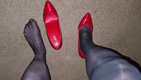 Louise Nylontease Nylon Stocking Tease