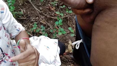 Desi beautiful hot bhabhi jungle main sex kiya out dorsex