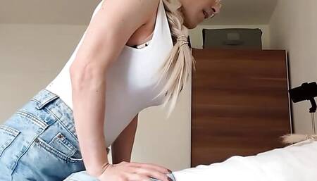 Two horny jeans tranny girlies! Humping until cumshot on jeans ass!