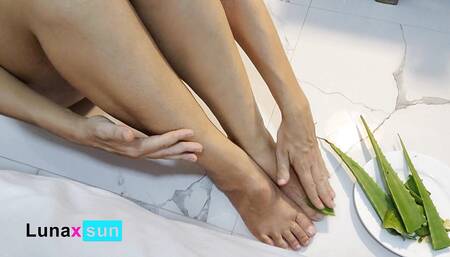 Watch my FEETS ! You jerk off and you cum NOW - Luna Daily Vlog - LunaxSun