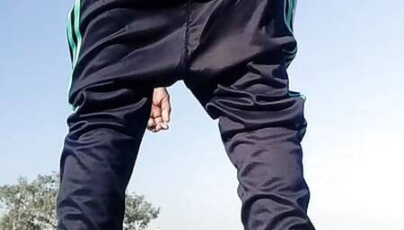 Pakistani Karachi gandu soft shaking gand