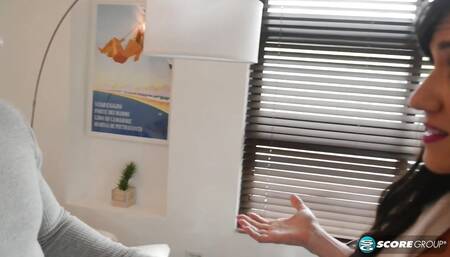 Zoraya's anal Cuban maid service