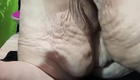 Troublesome Whore Wants Cum Dumped by 6 with Monster Dicks