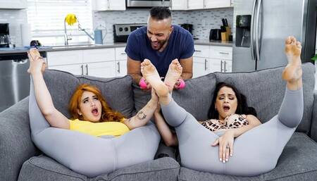 FFM fuck with two hot girlfriends Miss Raquel and Nia Bleu