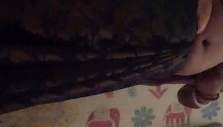 Hot sexy Kitu Bhabhi showed her breasts to her lover and made him drink her pussy juice.