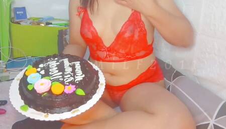 Happy Biday, the Delicious Food She Gave Me, Thank You.