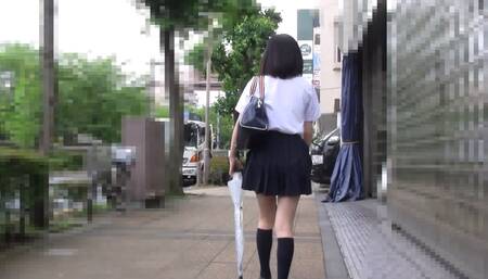 ※ Stalker Caution ※ [Absolutely watch to the end] Video chasing young students in Japan 004
