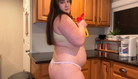 2k Calorie Creamer Chug (720p) | 25 Days of Stuffmas