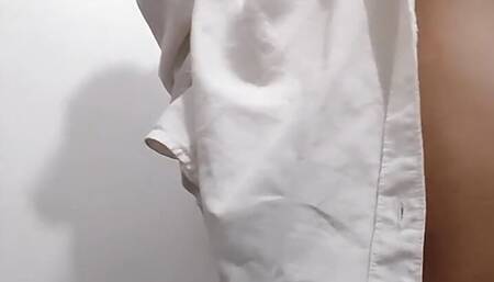 Pahli baar pani nikal ungali karke first time girl masturbating and squirting