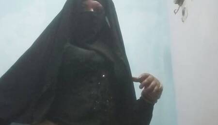 Indian crossdresser sexy video silk naqAb