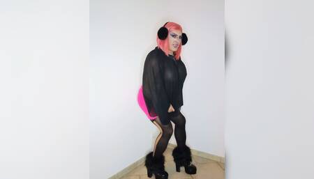 Sexy mature TMILF Elisa cum for you first once of the  night in high heels and stockings