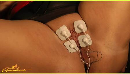 Annadevot - Electrically massaged in lacquer and leather