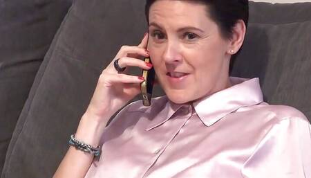 Auntjudys - Working From Home with Petite MILF Scarlet