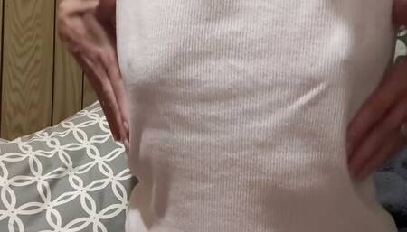 Milf playing with her boobies and finishing with a vibrator