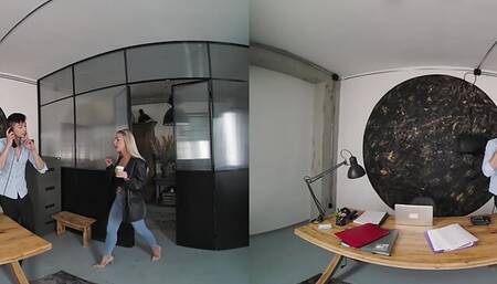 Anal Sex with the Executive Manager - Virtual Real Porn