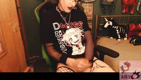 Goth Jerking and Cumming