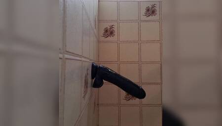 First the little one and then the big one with a nice cumshot!!