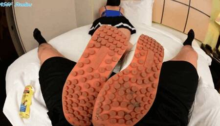 Spaniard returns with APATHETIC FOOTJOB! Sneaker tease and sockjob too!! - MOV