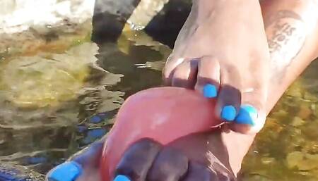 Tattooed Ebony with Sexy Feet Jacks off with Sensual Dildo with Her Very Wet Feet