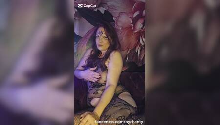 Christmass vid with new toy